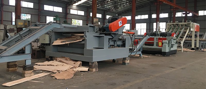 rotary spindleless peeling machine